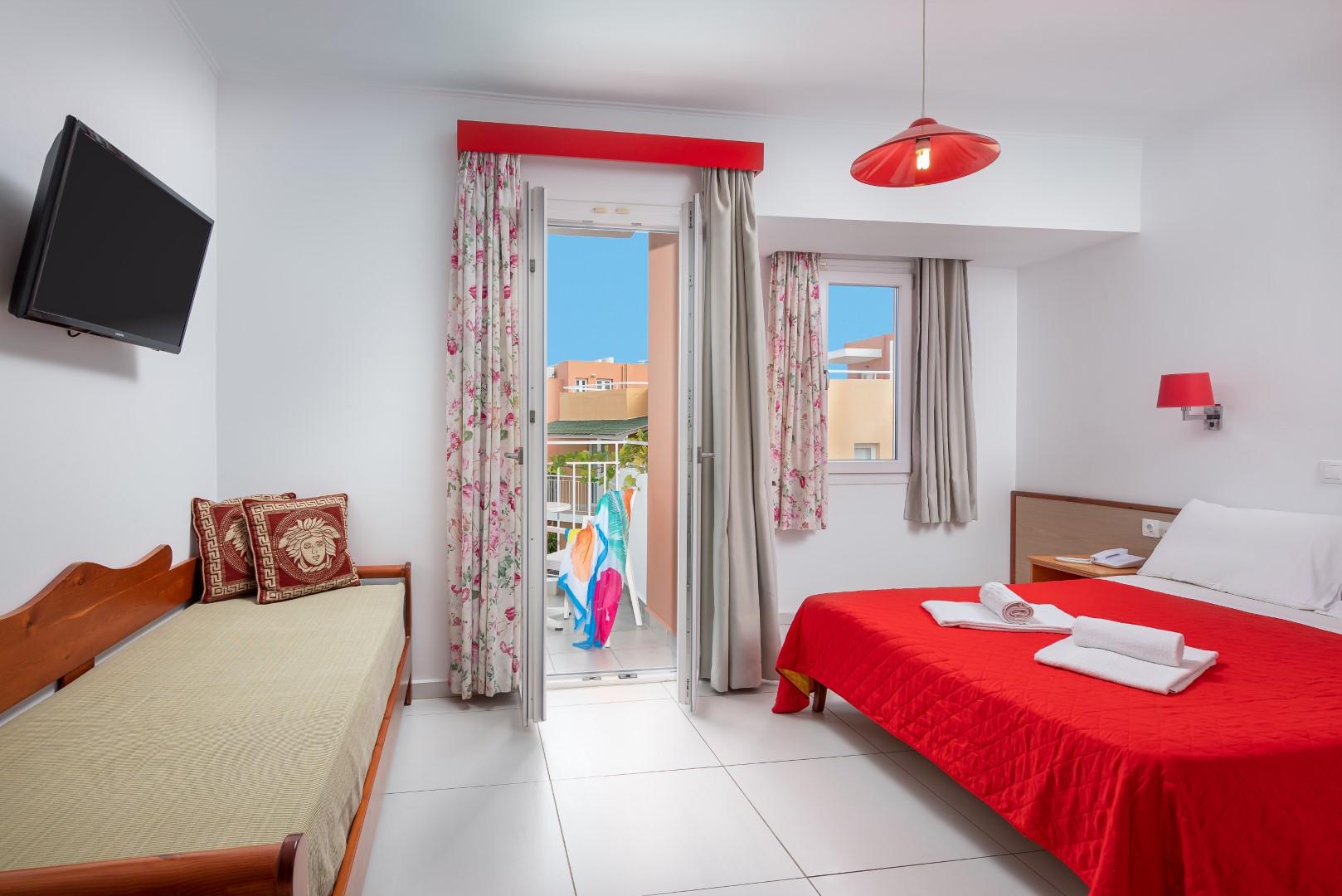 Bellos Hotel Apartments Hersonissos  Exterior foto