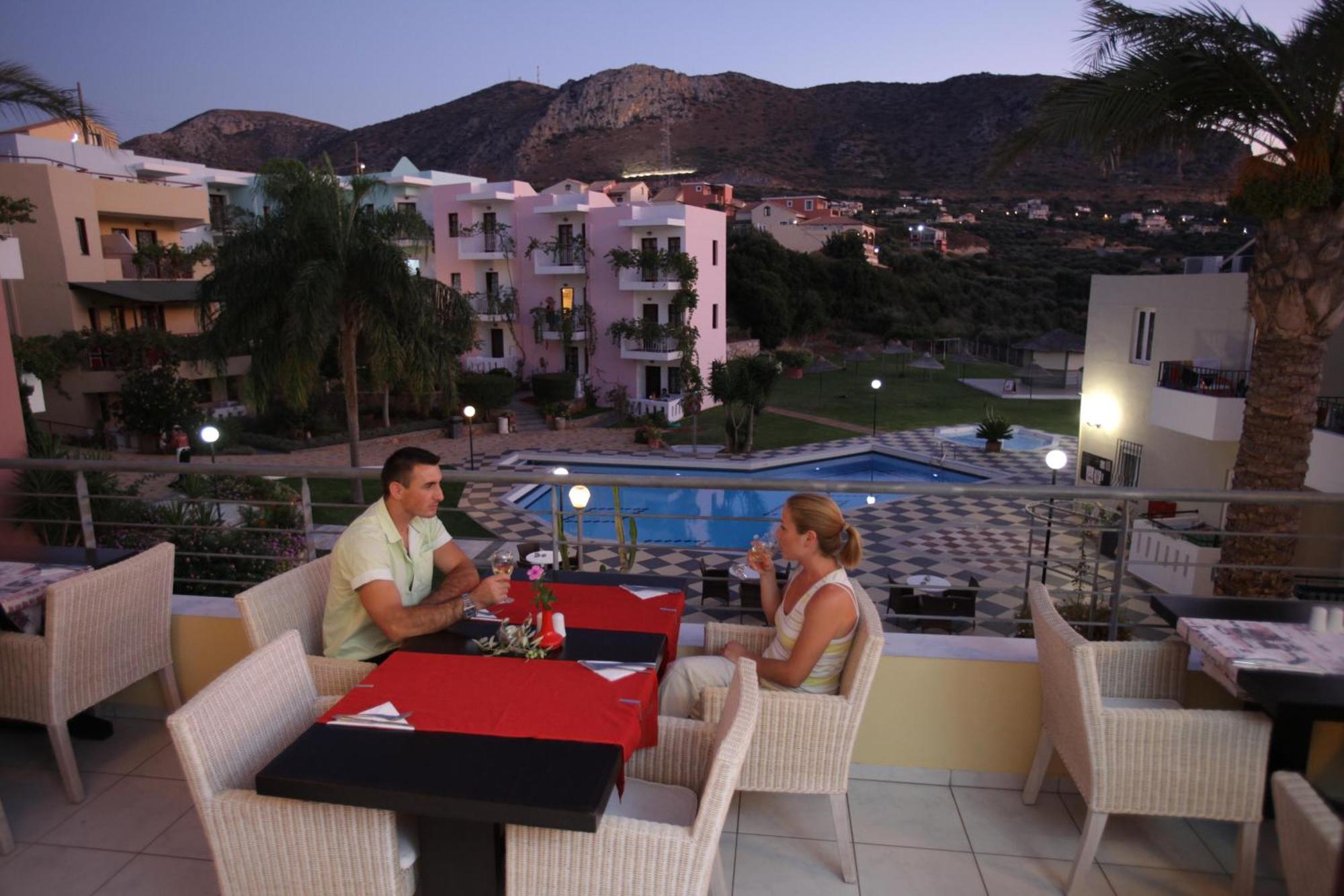 Bellos Hotel Apartments Hersonissos  Exterior foto
