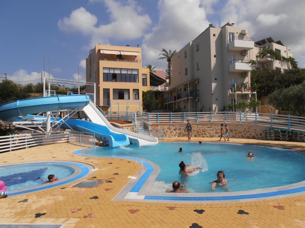 Bellos Hotel Apartments Hersonissos  Exterior foto